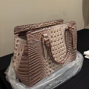 Brahmin Small Finley Alabaster Melbourne - Genuine Leather - New with Tags
